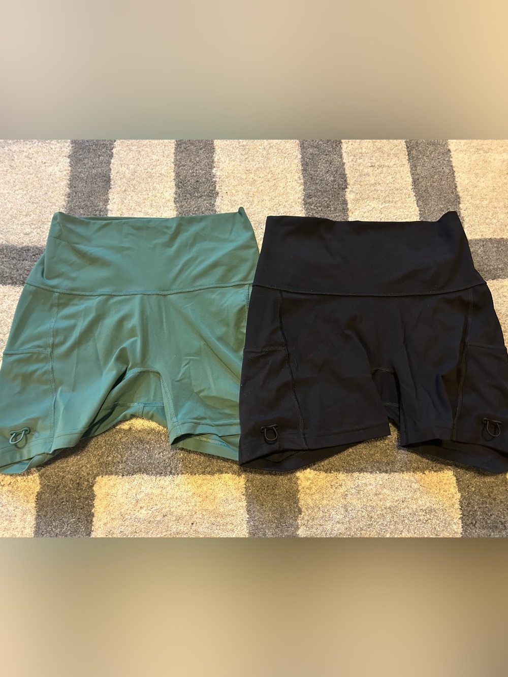 Gymshark legacy shorts set of two size small